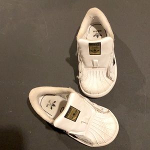 Adidas Classics White No Laces Provided